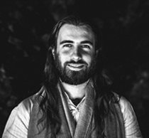 Swami Purnachaitanya