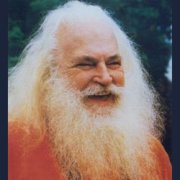 Yogamaharishi Swami Gitananda Giri