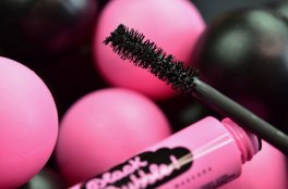 Black Bubble - Natural Mascara Amplificante - 2