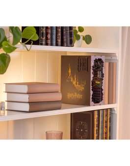 Book Nook Tiny Adventures Diagon Alley - Harry Potter - 6