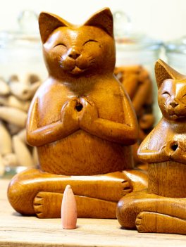 Bruciaincenso Gatto Yoga in Legno Intagliato - 5
