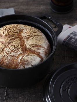 Cocotte Rotonda in Ghisa con Coperchio - 24 cm - 6
