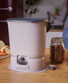 Compostiera Organko Essential + 1 kg Miscela - 10