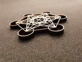 Cubo di Metatron Traforato in Legno Okumè - 2