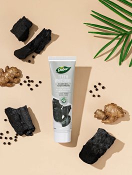 Dentifricio Ayurvedico Sbiancante al Carbone Vegetale, Pepe Nero e Zenzero - 6