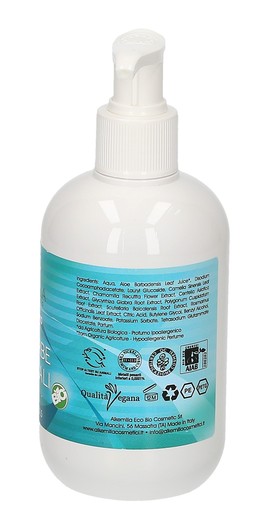 Detergente Intimo alle 7 Erbe Officinali - 2