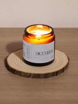 Dicembre - Candela Profumata in Cera di Soia - 6