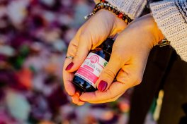 Fior di Linfa Viso: Emulsione Rigenerante Effetto Lifting - Pelli Delicate - Senza Profumo - 6