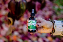 Fior di Linfa Viso: Emulsione Rigenerante Effetto Lifting Pelli Secche - Senza Profumo - 4