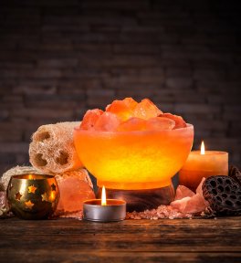 Lampada Braciere  di Sale Himalayano Lavorato con Cuori - 3