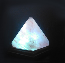 Lampada di Sale Piramide con presa Usb - 8