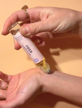 Profumo Roll-On alla Rosa - 4