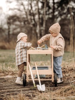 Set di 4 Attrezzi da Giardino per Bambini - 9