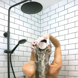 Shampoo Solido Capelli Secchi - Vaniglia e Cocco - 6