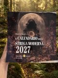 Calendario della Strega Moderna 2027 — Calendario