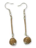 Orecchini in Oro Vegetale Capim Dourado - Lunghi con Sfera