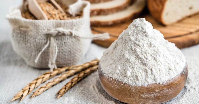 Qual è la giusta farina per preparare un pane 100% naturale?