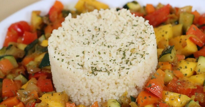 Cous cous al mango e curry: esplosione di sapori esotici