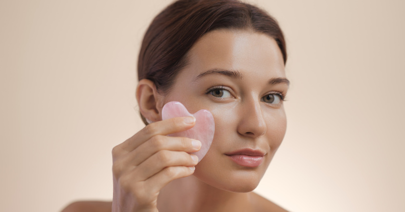 Gua Sha: il segreto orientale che funziona meglio di tante creme