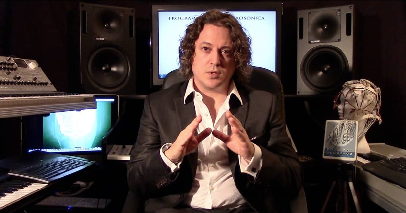 Intervista a Riccardo Tristano Tuis