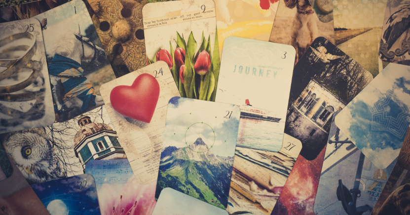 Lenormand: caratteristiche, significato e differenze con i tarocchi
