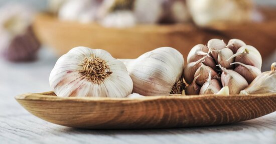 10 buoni motivi per mangiare aglio