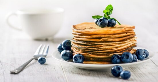 Pancakes vegan e proteici: 3 ricette golose