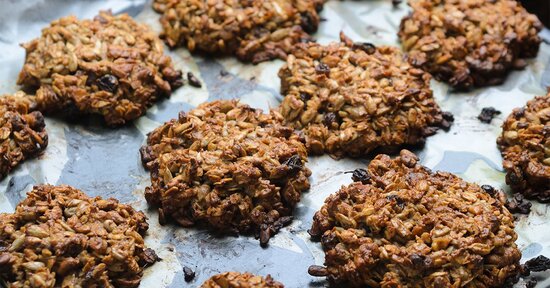 Biscotti di fiocchi di avena senza zucchero, farina e lievito
