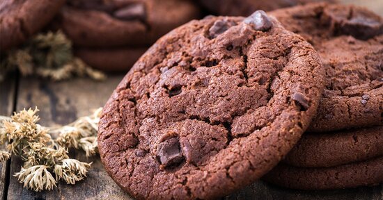 Biscotto chetogenico al cioccolato e arachidi senza carboidrati, la ricetta