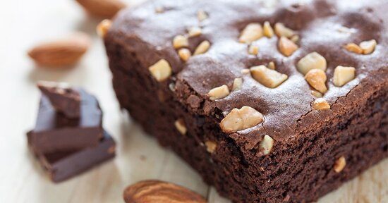 Brownie alla mandorla senza zucchero
