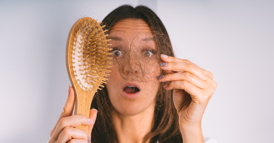 Caduta dei capelli: 7 rimedi naturali
