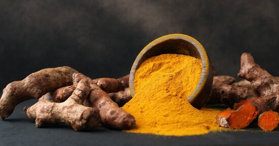 Crudo & Facile: curcuma, la radice della salute