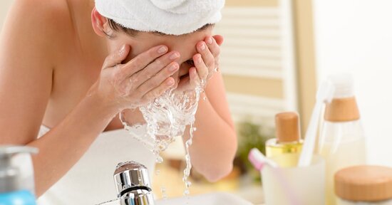 Detergere e Tonificare la pelle: 5 errori da evitare