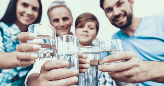 Disidratazione: i sintomi che indicano che hai bisogno di bere di più