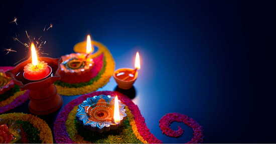 Diwali, la festa delle luci indiana: quando e come si festeggia