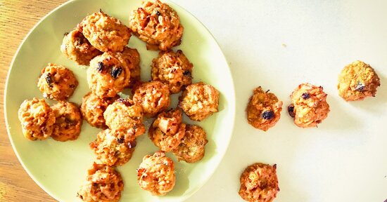 Dolcetti morbidi alle carote uvette e mandorle (all'arancia)