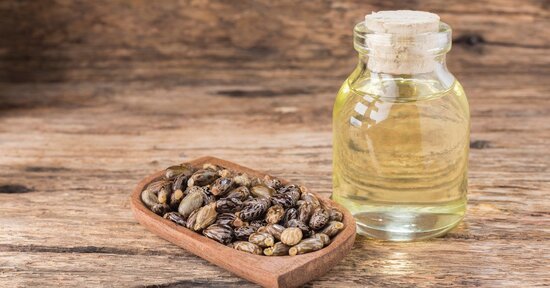 Gli usi dell'olio di ricino nella cosmesi