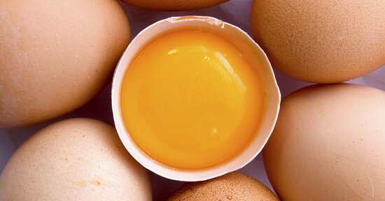 I benefici dei tuorli e 3 ricette antispreco per utilizzare quelli avanzati da altre ricette