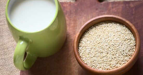 Latte di quinoa fatto in casa