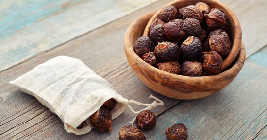 Le noci lavatutto: l’alternativa ecologica ai detergenti convenzionali