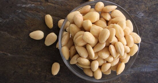 Mandorle pelate: 3 ricette golose