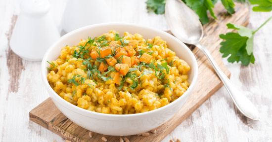 Orzo perlato al ragù di zucca e salvia