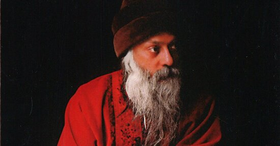Osho: un riassunto della sua vita e del suo messaggio