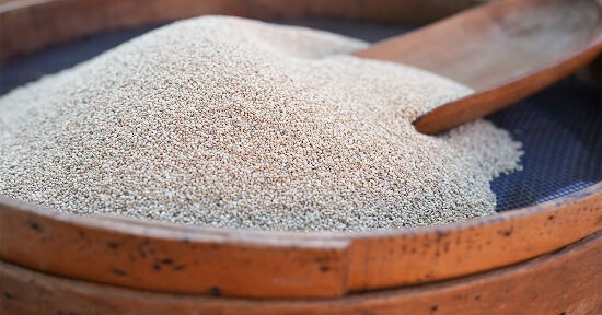 Perché mangiare prodotti a base di quinoa?