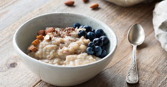 Porridge (freddo e caldo) e Overnight oats: facciamo chiarezza