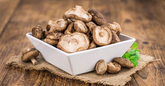 Porta in tavola lo shiitake