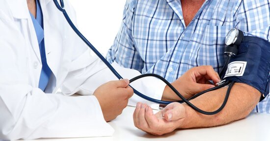 Pressione alta: i rimedi naturali per tenerla sotto controllo