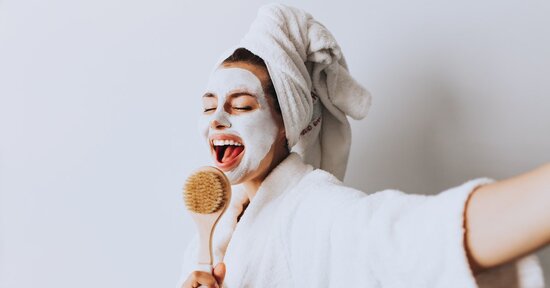 Ricette: 5 maschere viso fai da te per coccolare la tua pelle
