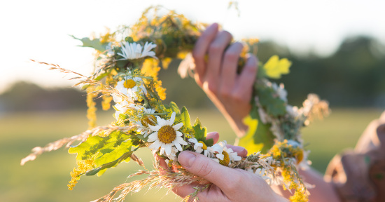 Solstizio d'estate: 4 idee per connetterti alla natura