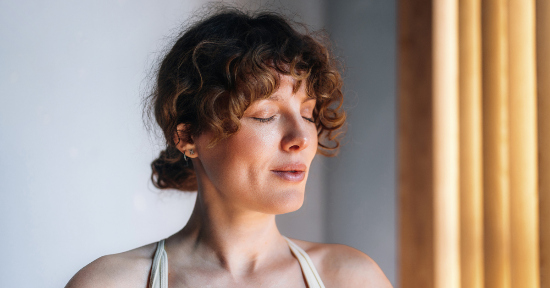 Stress e ansia? Prova il sospiro fisiologico (guida pratica)